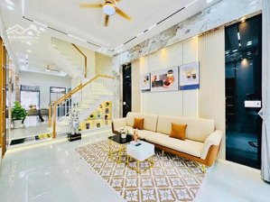 bán nhà hẻm xe hơi 315 đường lê văn sỹ phường 13 quận 3, dt: 4x16m, 3 lầu st, giá 15.8 tỷ