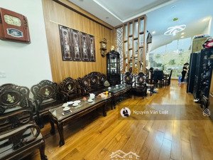 siêu phẩm đội cấn ba đình 70m, 5 tầng , nhà mới, 3 thoáng,ô tô đỗ , dân xây , ngõ thông, kinh doanh