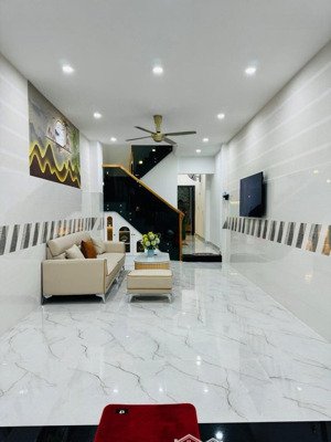 siêu phẩm bùi quang là - hxh - ôtô ngủ nhà - full nội thất cao cấp - 70m2 - nhỉnh 6tỷ