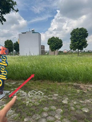 siêu phẩm phố nối house lk2-34
khu đô thị đáng sống ngay trung tâm phố nối hou
bao qua