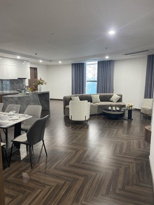 bán cc tại bluegem tower, 13 tỷ vnd, 177m2, 2pn, 3wc hàng hot uy tín