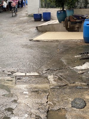 bán nhà hẻm bạch đằng, p 24, bình thạnh 160m 28p thu nhập 60tr/th. vị trí trung tâm, gần mặt tiền