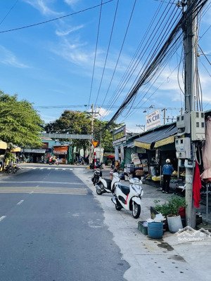 bán đất mặt tiền kinh doanh buôn bán ngay chợ