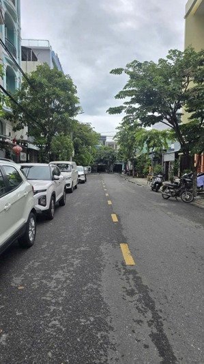 bán đất trần minh tông cách biển 80m trung tâm liên chiểu. trục thông biển kề nguyễn sinh sắc