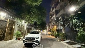 bán nhà hẻm xe tải vi vu - 5 tầng ngang 5m hiếm ni sư huỳnh liên-tân bình-chỉ 17 tỷ