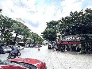 siêu biệt thự, mặt phố hoàng như tiếp,long biên.100m2,mt 17m.lô góc,vips kinh doanh,giá tốt đầu tư.