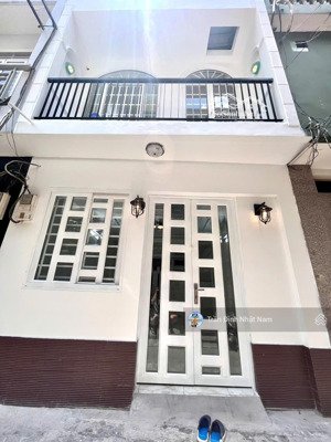 bán nhà mới lý thường kiệt, q10 - ngang 4m - 2 tầng - giá chỉ 6.8 tỷ hiếm có