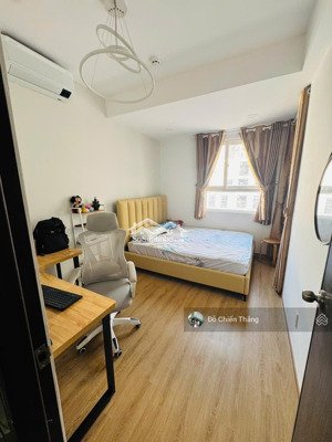 bán căn hộ sky 9, phú hữu q9, 65m2, 2pn, 2wc giá 2,15 tỷ