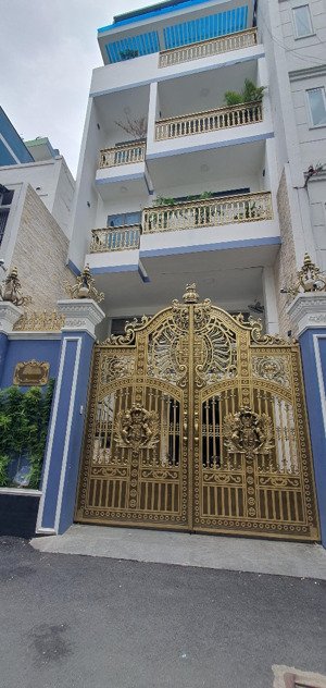 siêu phẩm! bán nhà siêu đẹp chính chủ phú nhuận 6m x 17m, 5 tầng giá 26 tỷ thương lượng