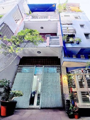 bán nhà sát chợ tân bình, phường 8, 4.2x15m 4tầng, chỉ 7 tỷ (tl)