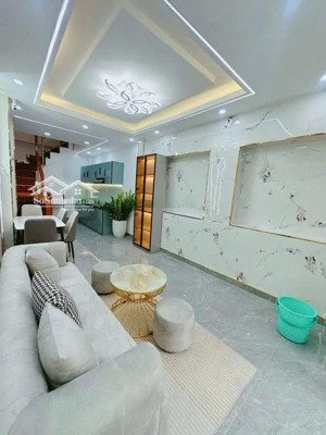 bán nhà riêng 4 tầng tại phan xích long, 8,25 tỷ, 29m2, giá ưu đãi, view đẹp, phú nhuận, hcm