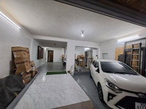 hoàng hoa thám, ba đình - ô tô vào nhà vừa ở vừa cho thuê 50 tr/tháng.
* 150 m2 - 6 tầng