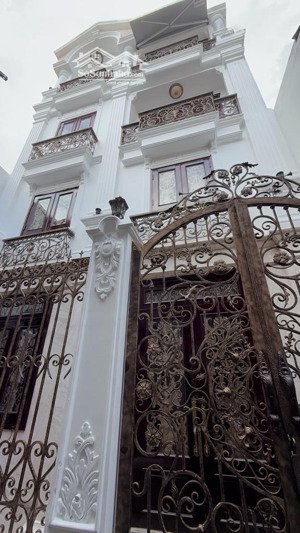 nhà đẹp - nội thất cao cấp - lê quang định, p.11, bình thạnh - ngang 6.6 m - 8 tỷ