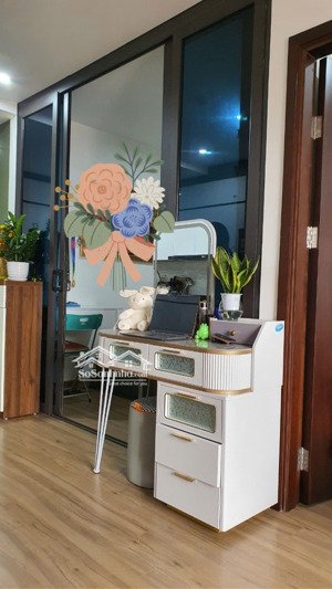 bán căn park view 1,5 ngủ . diện tích 56 m . giá đầu tư