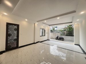 nhà đẹp mới trung tâm phúc lợi 5 tầng thang máy, lô góc 50m2, mt 5m, gara ô tô - giá chỉ 8.2 tỷ