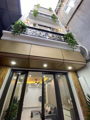 thịnh quang - đống đa - 6 tầng thang máy - ngõ 4m nông, gần phố, 41m2 x mặt tiền 4m. giá 12,6 tỷ