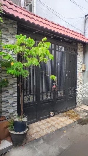 dt khủng - 100m2 - hồ văn huê - 4 tầng - 8pn - sân để 30 xe - chỉ 14 tỷ