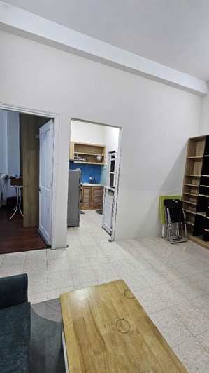 cần bán gấp căn hộ 212b nguyễn trãi thang bộ tầng 2 q1 dt 57m2, 2pn, 1wc giá 3.5tỷ sh.lh 