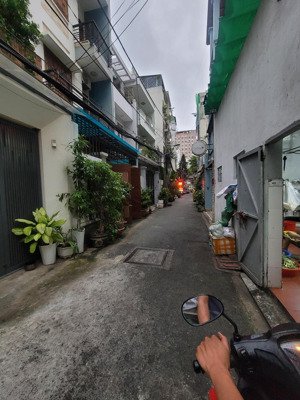 giá hạt dẻ chỉ 60tr/m2 lô góc phạm văn bạch tân bình - gần sân bay tân sơn nhất - 72.5m2 - nở hậu