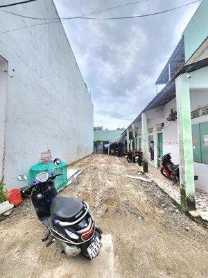 chính chủ cần bán lô kiệt 144 nguyễn lương bằng, hòa khánh bắc, liên chiểu