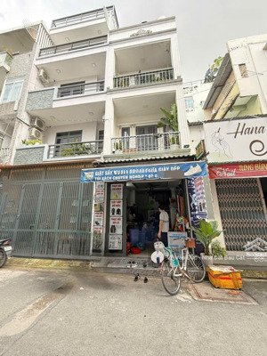 bán nhà hxh8m bàu cát- p12-tân bình.dt 3.6x9- đúc 2 lầu mới - chỉ hơn 6 tỷ