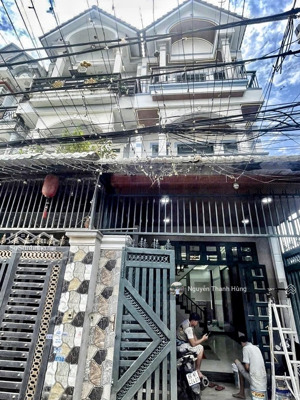 bán nhà 3 tầng đúc hẻm xe hơi lê văn khương q12 giá rẻ 4,85 tỷ
diện tích 65m2 (4,2x16)