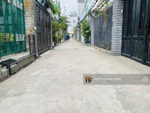 bán gấp nhà hẽm huỳnh tấn phát, quận 7 - vị trí vàng,5x19- 8 ty5