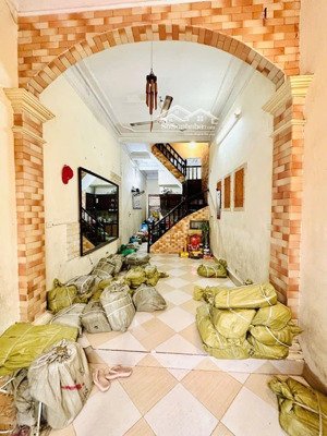 bán nhà phúc xá, oto đỗ cửa, ngõ thông,2 mặt tiền, 40m2, 11,2 tỷ