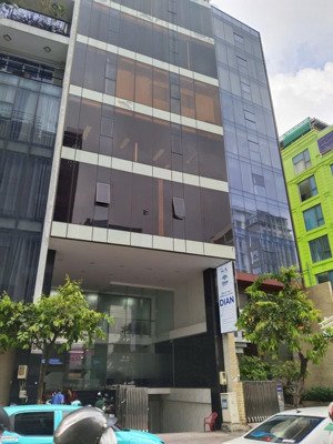 cho thuê tòa nhà mới xây lê văn sỹ quận 3, gần ngã tư trần quang diệu,đoạn đường kinh doanh sầm uất