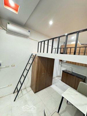 bán nhà dòng tiền 360 triệu/năm phạm văn đồng 33m2- 6 tầng mt 3,6m giá chỉ 8 tỷ