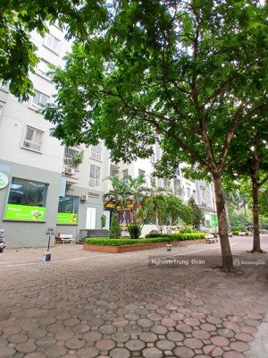 cho thuê căn hộ 80m 2pn giá 6.67 tỷ tòa n06 đường thành thái, cầu giấy. lh an minh 