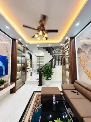 hàng xóm khu đô thị vincom hàm nghi 1 nhà ra phố 2 thoáng chỉ hơn 10 tỷ