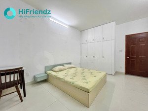 studio cửa sổ trời full nội thất giờ giấc tự do ở trần não, q2