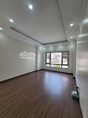 bán nhà nguyễn văn cừ - 41.2m2 - 12 tỷ - tiện nghi đẳng cấp.