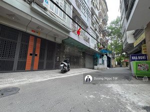 ô tô vào nhà, bán nhà đẹp tại phố trung kính, 22,6 tỷ, 78m2, 7pn, mặt ngõ kinh doanh, vị trí đẹp .