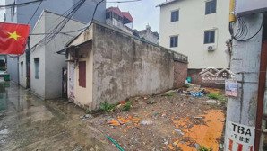 bán đất phố trạm ngõ oto vào đất