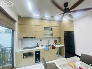 CHỈ CÓ 1 CĂN, HƠN 9 TỶ NHÀ LÕI NGỌC THỤY 40M, 6T, MT4M, THANG MÁY, 2 THOÁNG, Ô TÔ ĐỖ CỔNG.