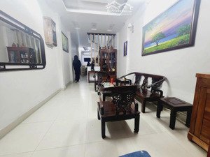 đội cấn ba đình - 10m ra mặt phố - ô chờ thang máy - thoáng trước - full nội thất - 45m*5t - 10.8tỷ