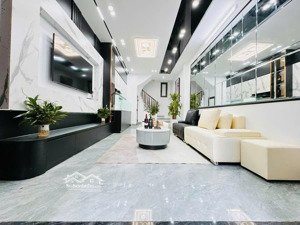 siêu phẩm phân lô phùng chí kiên, cầu giấy- ô tô tránh, ngõ kd, 2 mặt thoáng, full nội thất ở ngay