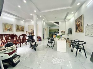 bán nhà riêng như biệt thự gần trường chinh, 9,49 tỷ, 125m2, 7pn, 7wc, pháp lý đầy đủ, q12, hcm