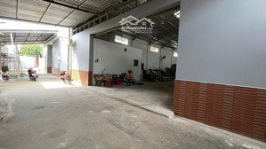 cho thuê kho xưởng 370m2 một sẹc ngắn đường đặng thúc vịnh hóc môn