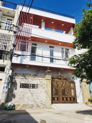 siêu rộng ngang 8x11 - 4 tầng - ô tô ngủ trong nhà, lê văn quới, bình tân, chỉ 7.x tỷ