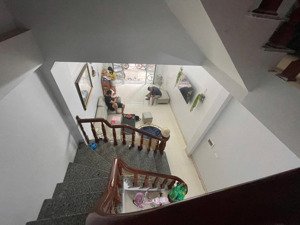 nhà đẹp đông ngạc, dân xây chắc chắn, ngõ rộng thông các ngả, có ô chờ thang máy, 41m*3t