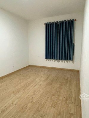 cần cho thuê phòng tại căn hộ chung cư giá từ 2tr_4 tr tháng