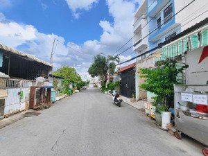 dãy trọ gần metro - 90m2 - đường 10m ô tô quay đầu