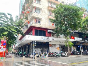 cho thuê nhà góc 2mt siêu vip nguyễn huệ & ngô đức kế trung tân quận 1, nhận nhà kd ngay