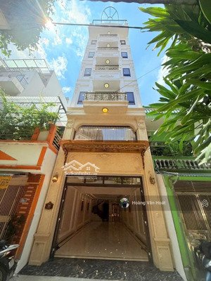 bán nhà đối diện aeon long biên. khu phân lô quân đội. lh 