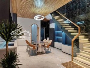 bán nhà đường ô tô tránh nhau - sát biển -gía nhỉnh 15 tỷ nhà phường hoà khánh, tp đà nẵng