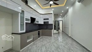 bán nhà nguyễn văn cừ 71m2 giá 11.5 tỷ ở thoải mái tiện nghi
