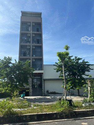 bán căn hộ 6 tầng sát đường võ chí công, hòa quý, ngũ hành sơn, đà nẵng. giá 11 tỷ